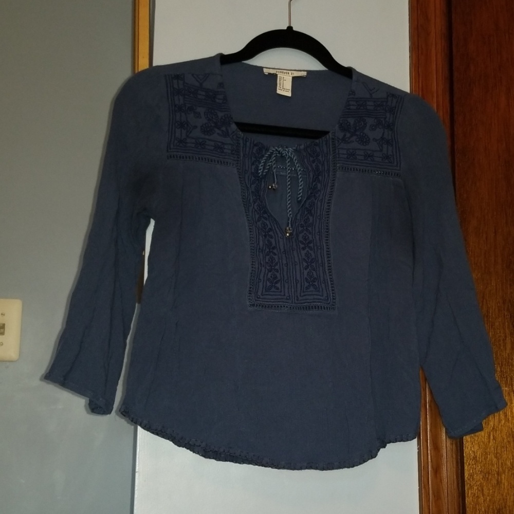 Forever 21  blue peasant top